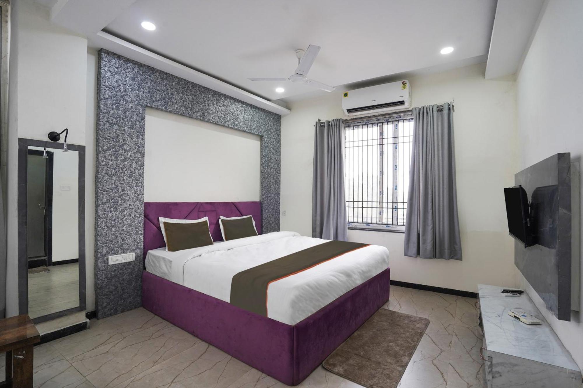 Townhouse Amanaka Formerly Hotel City Pride Rāipur Buitenkant foto