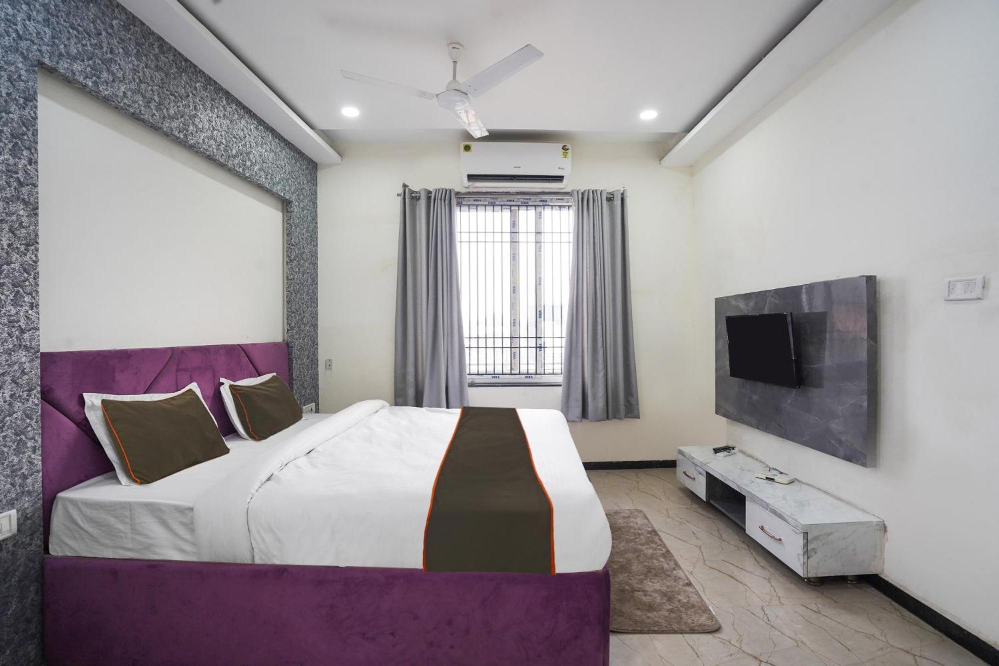 Townhouse Amanaka Formerly Hotel City Pride Rāipur Buitenkant foto